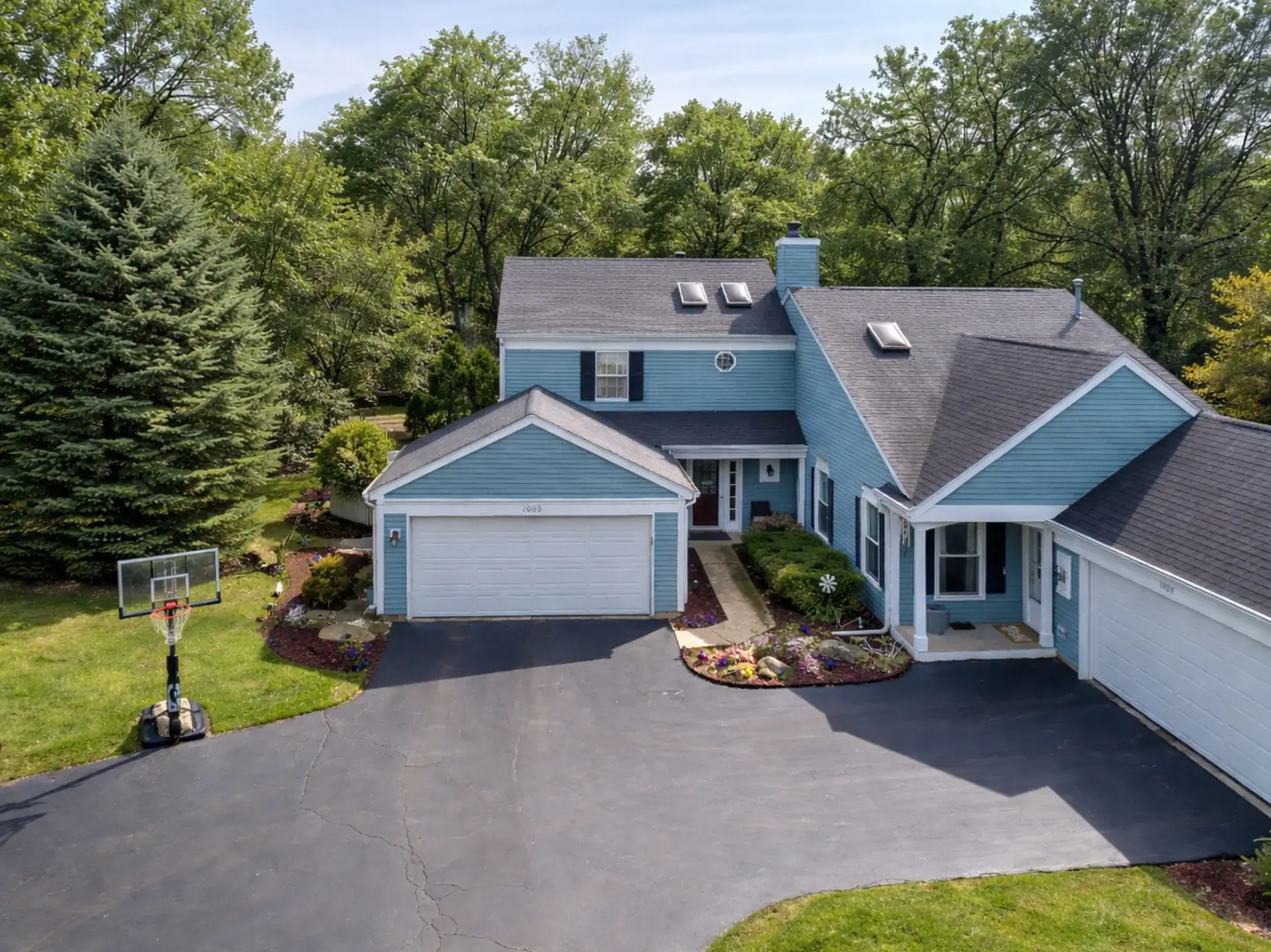 How much is my home worth in Naperville r-CMA™ review of AVM estimates.
