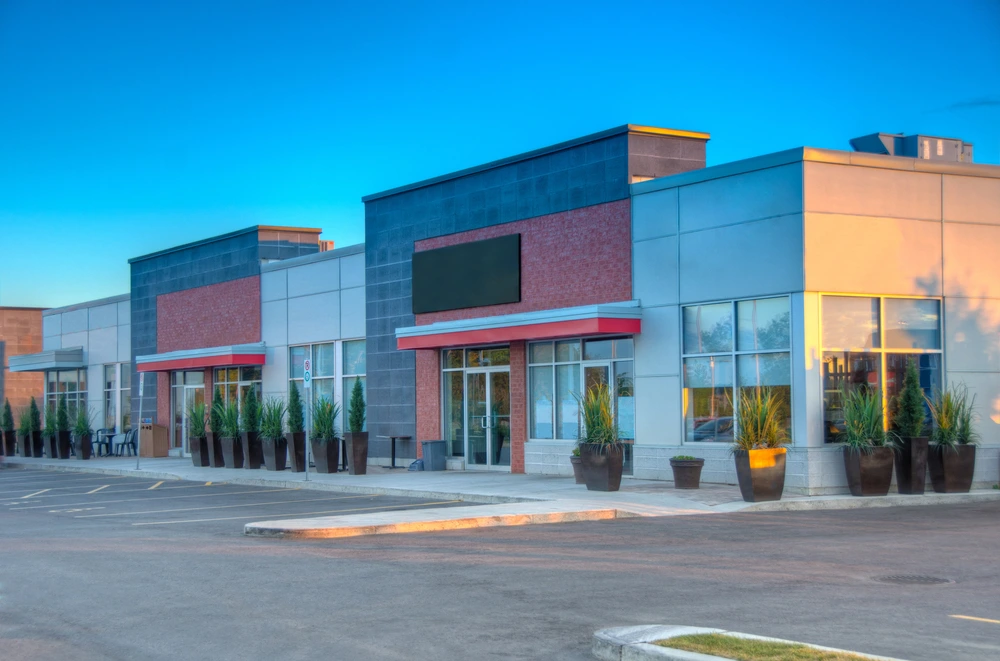 Commercial real estate retail center in Plainfield, IN