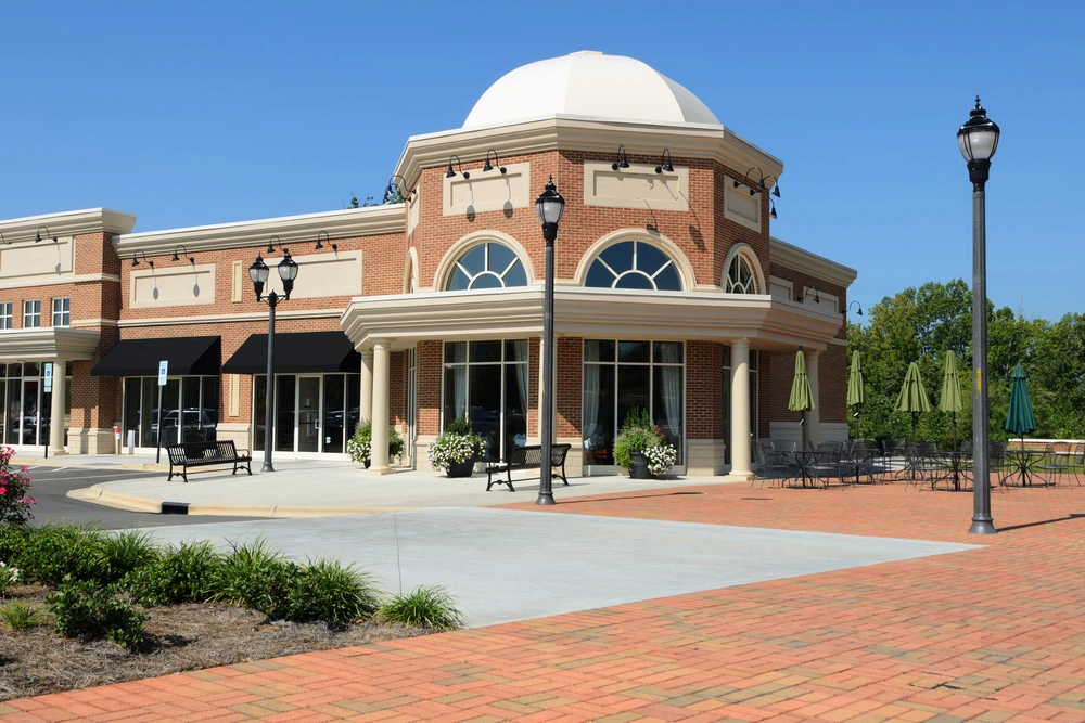 Commercial retail investment property in Kyle, TX