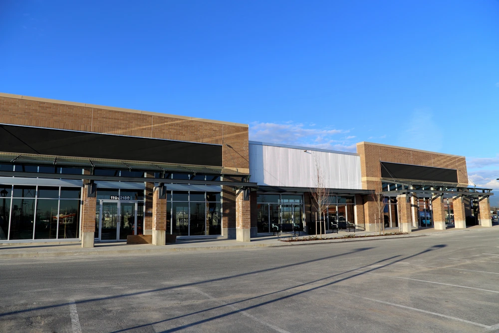Retail commercial real estate building in Katy, TX Retail commercial real estate building in Katy, TX