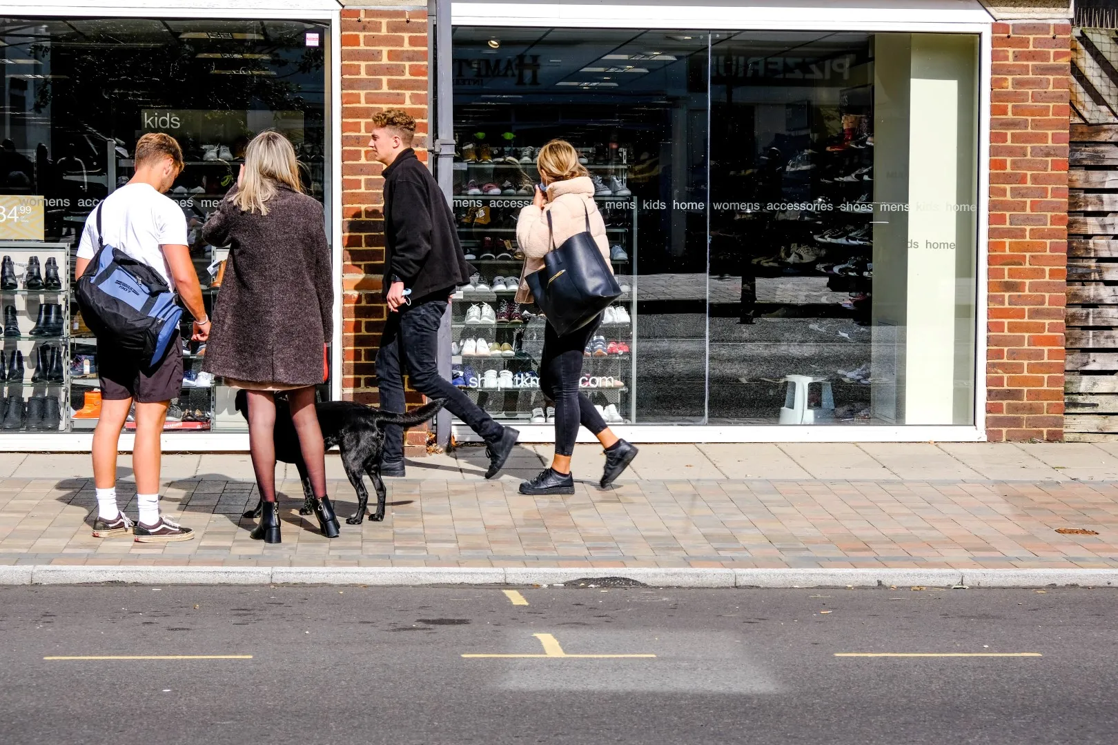Retail Commercial Property in Rotherham Yorkshire Retail Commercial Property in Rotherham Yorkshire